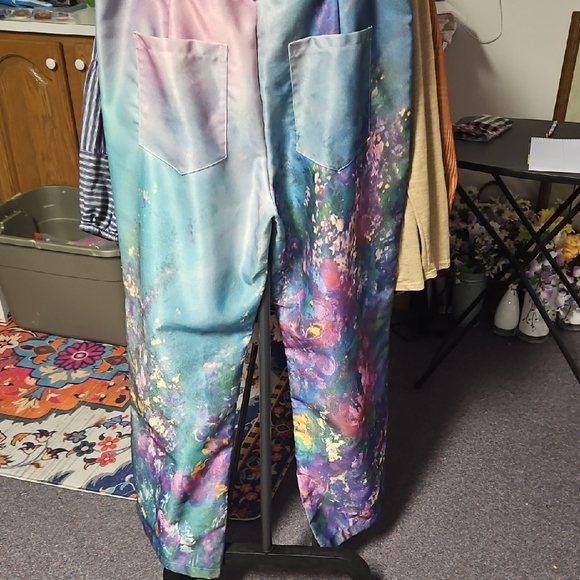 Colorful Flare & Wide Leg Jeans - Picture 2 of 5
